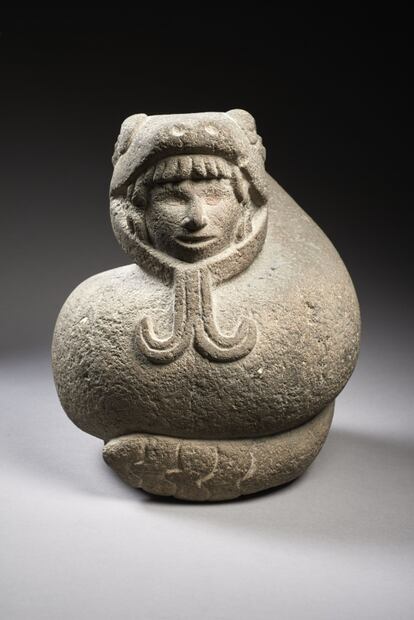 Protestas del gobierno mexicano no logran detener subasta de piezas prehispánicas en Francia 