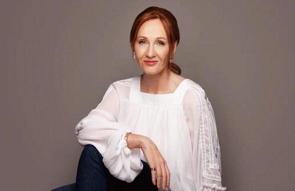 J.K. Rowling publicó su primer libro, "Harry Potter y la piedra filosofal" en 1997.
Foto: Instagram