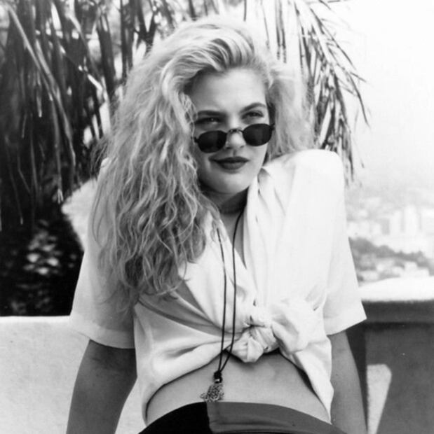 A Drew Barrymore la dejaban beber y fumar a los nueve años, pero no comer chocolate