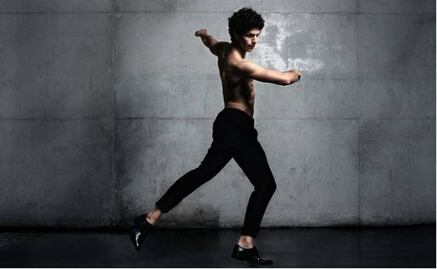 Isaac Hernández performs in Bolshoi Theatre