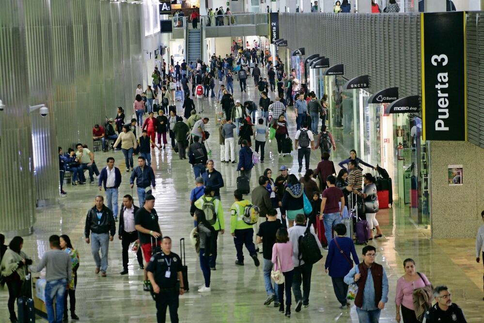 El Aeropuerto Internacional de la Ciudad de México movió a 18.6 millones de pasajeros de enero a mayo de este año. Archivo El Universal