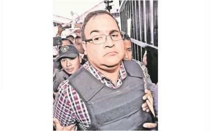 Juez niega frenar orden de aprehensión contra Javier Duarte por desaparición forzada