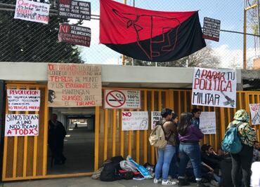 Por caso Marco Antonio, van a paro en prepas 2, 5 y 8