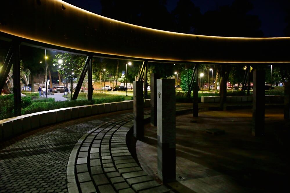 Hay problemas con el contrato con CFE, por lo que el memorial no tiene luz, señalan. Foto: Fernanda Rojas / EL UNIVERSAL