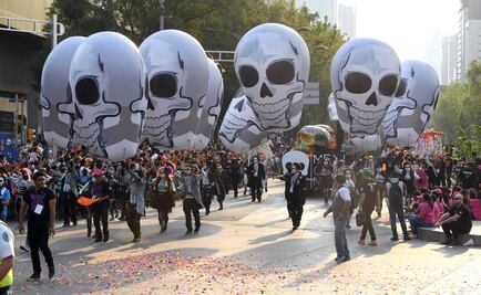 Finaliza Desfile de Día de Muertos; comienza reapertura de vialidades