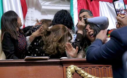 Así cubrieron medios internacionales la pelea en el Congreso de la CDMX; "se convirtió en un ring de la WWE"