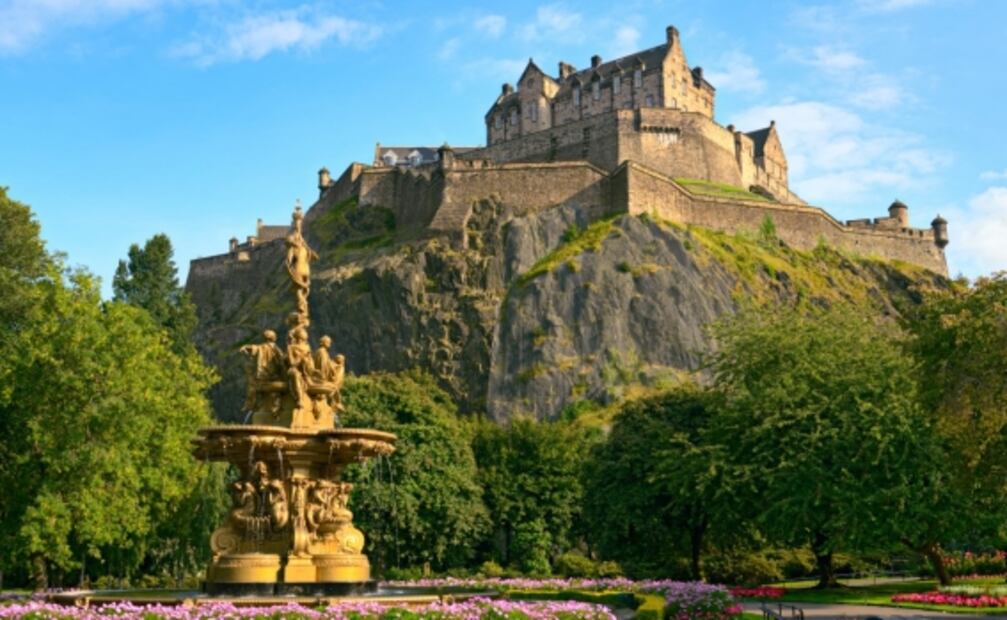 Castillos y palacios con tours virtuales para viajar sin salir de casa