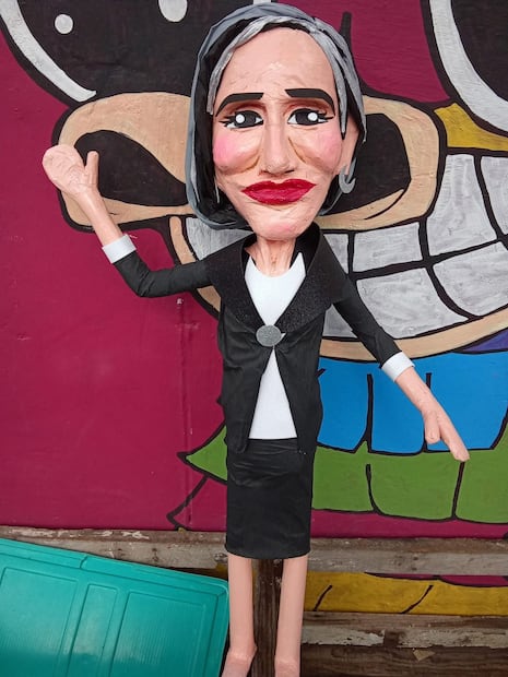 Tras la polémica, crean Piñata de Florinda Meza. Foto: Redes Sociales