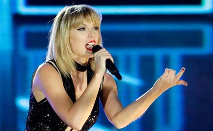 Taylor Swift canta "This is what you came for"