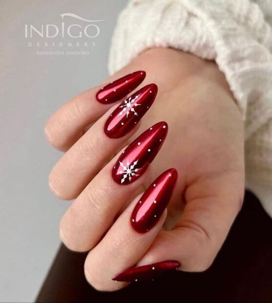 Diseños de uñas acrílicas para Navidad que amarás