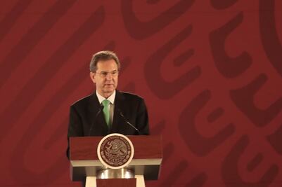 SEP analiza suspender clases por contaminación en CDMX