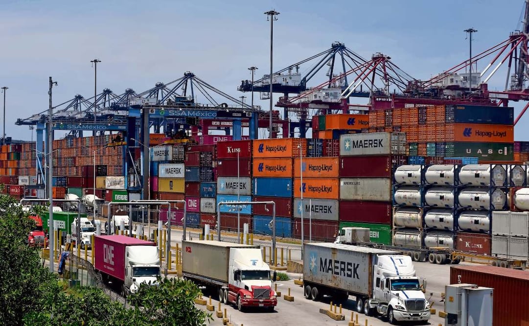 Empresarios señalan que se pierden millones de dólares de impuestos en aduanas. Foto: Berenice Fregoso / Archivo EL UNIVERSAL