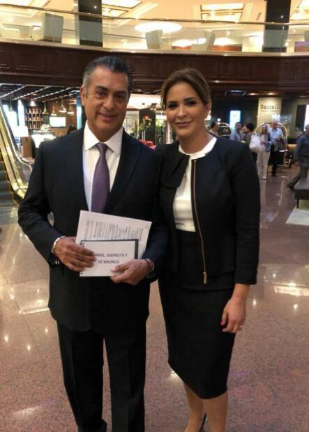 ¿Qué publican las esposas de AMLO, Meade y Anaya en Facebook?
