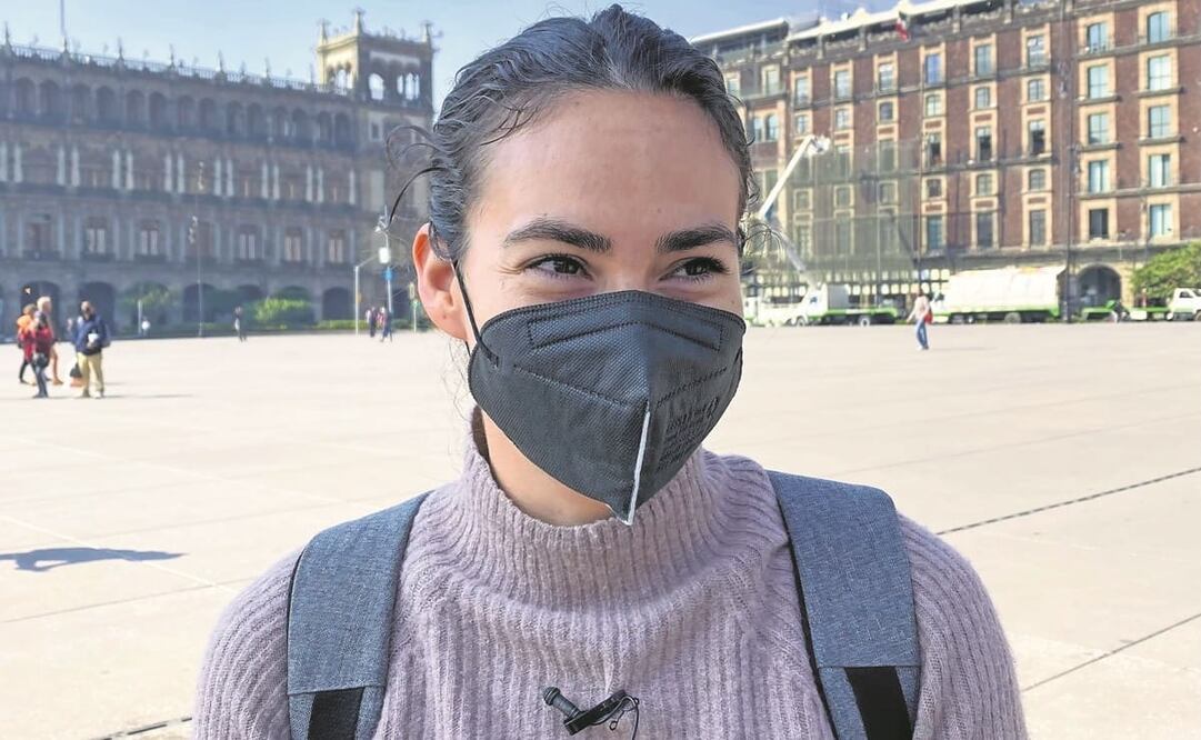 Angélica Gutiérrez, de 27 años e ingeniera de profesión, llama a los mexicanos a mantener una actitud positiva y a ejercitarse, en el marco del Blue Monday. Foto: Berenice Fregoso. EL UNIVERSAL