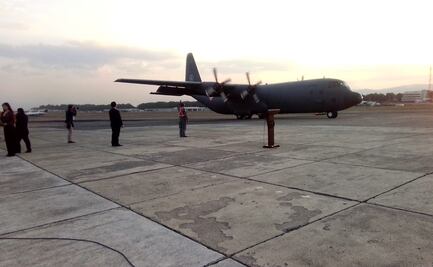 VIDEO: Avión con cuerpos de 17 migrantes fallecidos en incendio del INM llega a Guatemala