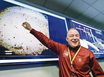 Sonda InSight aterriza y envía su primera foto desde Marte