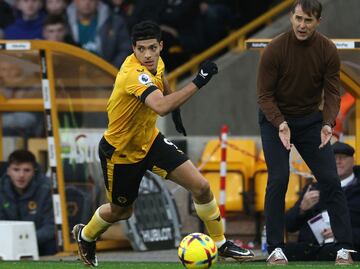 Raúl Jiménez jugó nueve minutos en la derrota de Wolverhampton