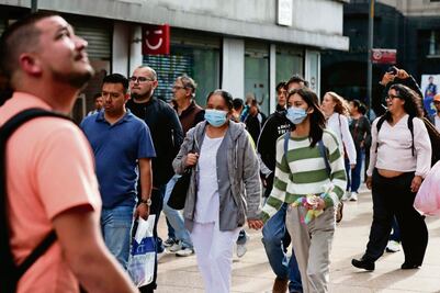 Expertos ponen en duda eficacia de vacunas Abdala y Sputnik