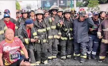 Más de 500 personas celebran con carrera recreativa el 85 aniversario del Heroico Cuerpo de Bomberos de Toluca 