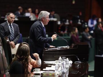 Imposible, operar simultáneamente Santa Lucía y AICM: Ruiz Esparza