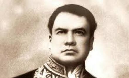 Montesquieu y Rubén Darío, en un día como hoy