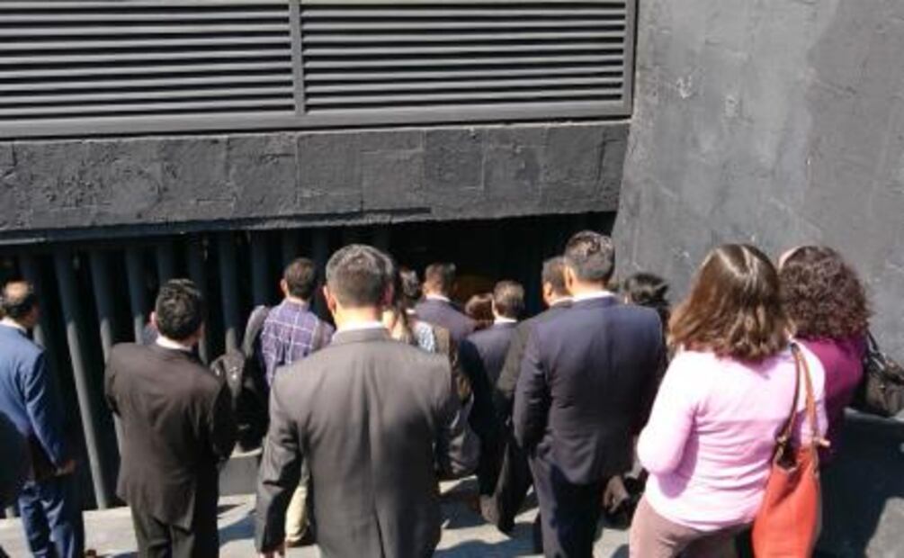 Tras toma de protesta, Andrés Manuel López Obrador iría a Palacio Nacional