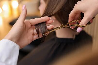 Cuáles son los mejores días de febrero 2026 para cortarse el cabello