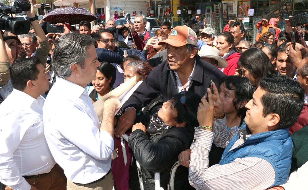 El funcionario resaltó el trabajo para recuperar la infraestructura escolar y normalizar las clases. /Especial