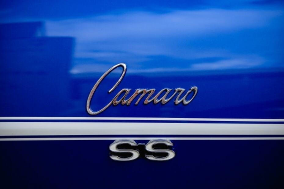 Jaime Camil vende su increíble Camaro 69