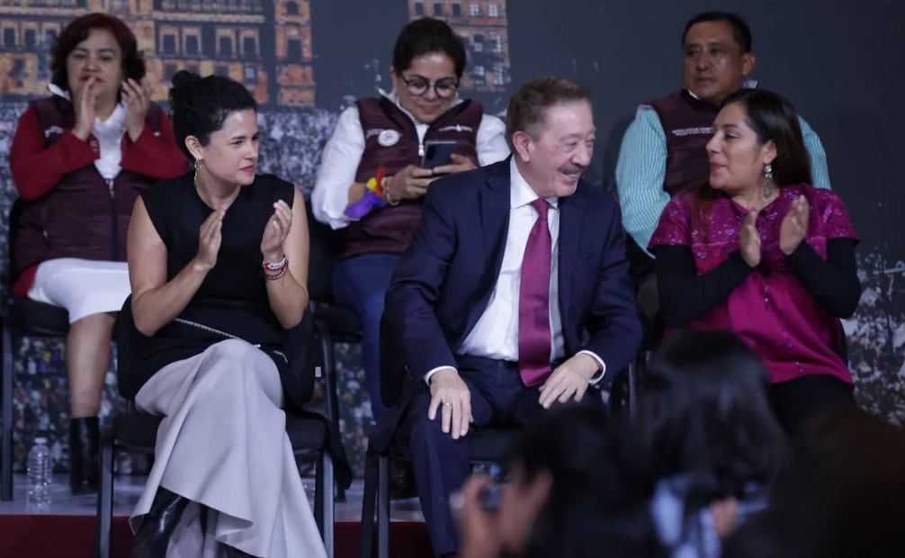 Luisa María Alcalde, dirigente nacional de Morena, encabezó este miércoles 1 de octubre el evento "Primer de año. Primera Presidenta. 7 años de la Cuarta Transformación”, en el Museo de la Ciudad de México. Foto: Fernanda Rojas/ EL UNIVERSAL