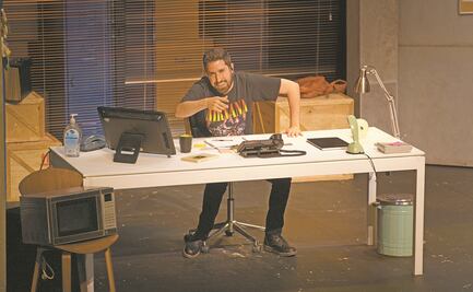 El standupero Alex Fernández debuta con éxito en el teatro