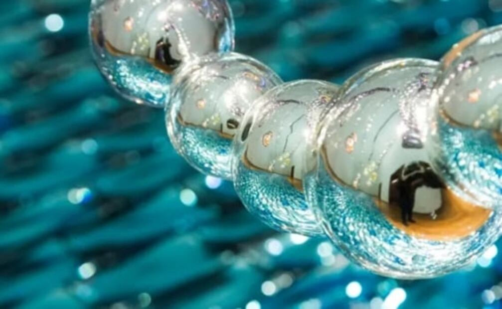 Arte y psicoanálisis, unidos por una muestra en un loop psicodélico