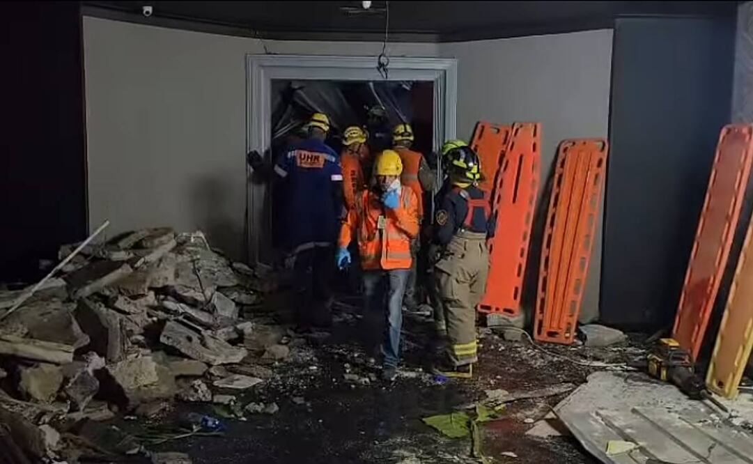 Las labores de búsqueda, rescate y asistencia continúan de manera ininterrumpida en el centro de diversión Jet Set. Foto: Captura de pantalla, video de Instagram @policard