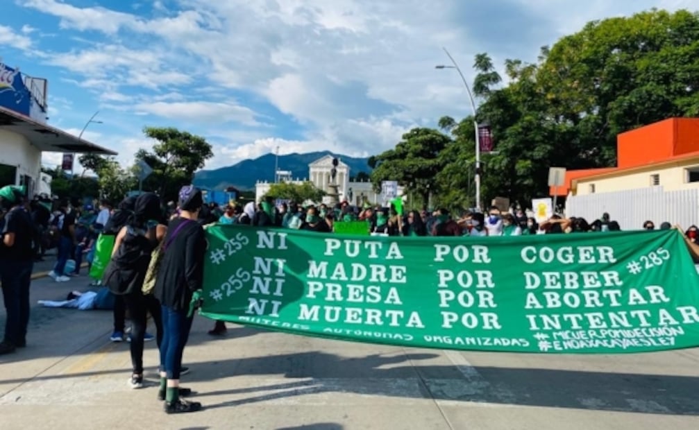 Marchan por la despenalización del aborto en distintos estados