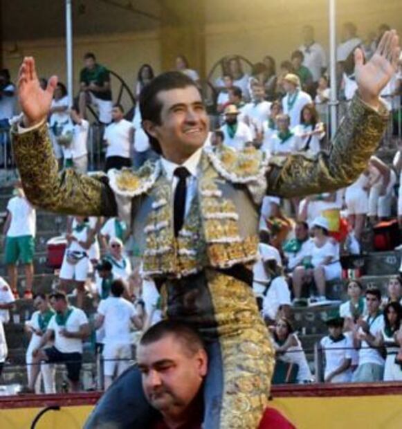 Joselito triunfa en Huesca y Leo Valadez en San Sebastián
