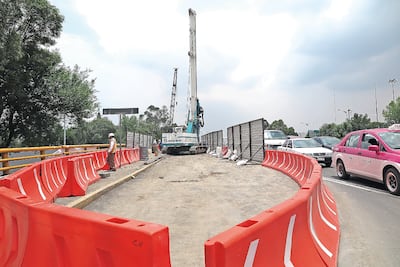 Para evitar embotellamientos, amplían laterales en Tlalpan
