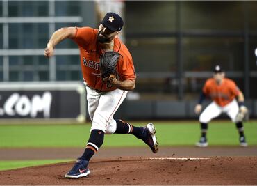 El mexicano José Urquidy aspira a su segunda victoria en Serie Mundial