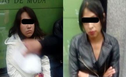 Detienen a mujeres por robar celular en Metrobús