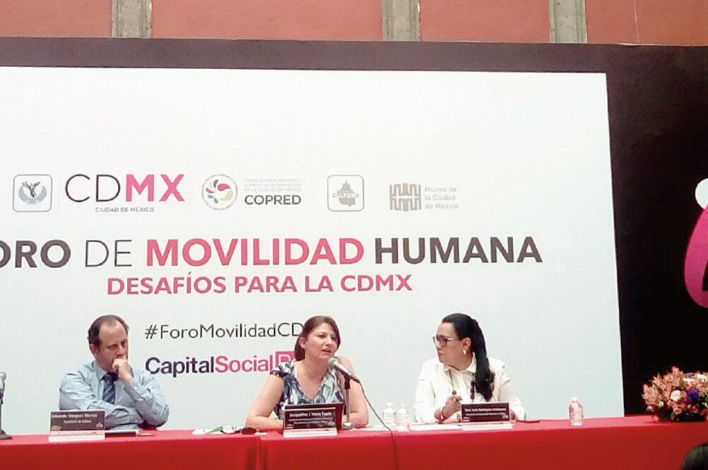 Autoridades del Copred, la Sederec y la Secretaría de Cultura de la Ciudad de México participaron ayer en el segundo día del foro Movilidad Humana (DANA ESTRADA. EL UNIVERSAL)