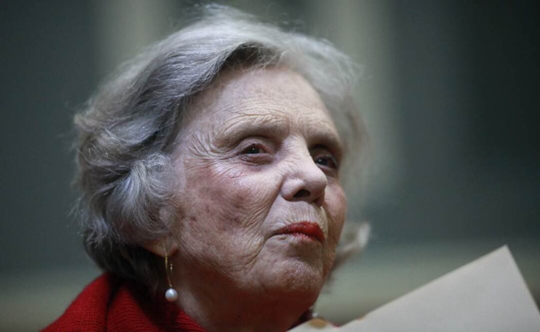 Poniatowska evocó a Monsiváis a cinco años de su muerte