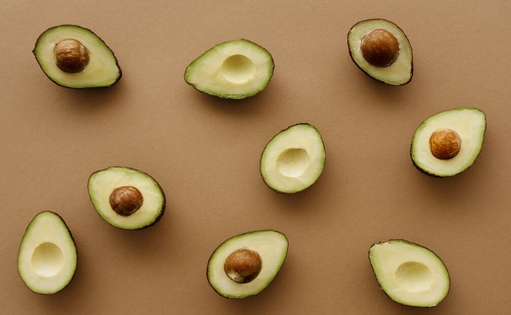 El aguacate se pone negro porque se oxida. Foto: Pexels / Vanessa Loring