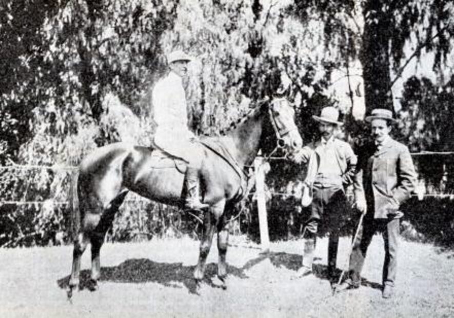 El primer hipódromo de la capital