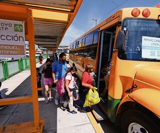 Cierre de L2 de Cablebús sorprende a usuarios