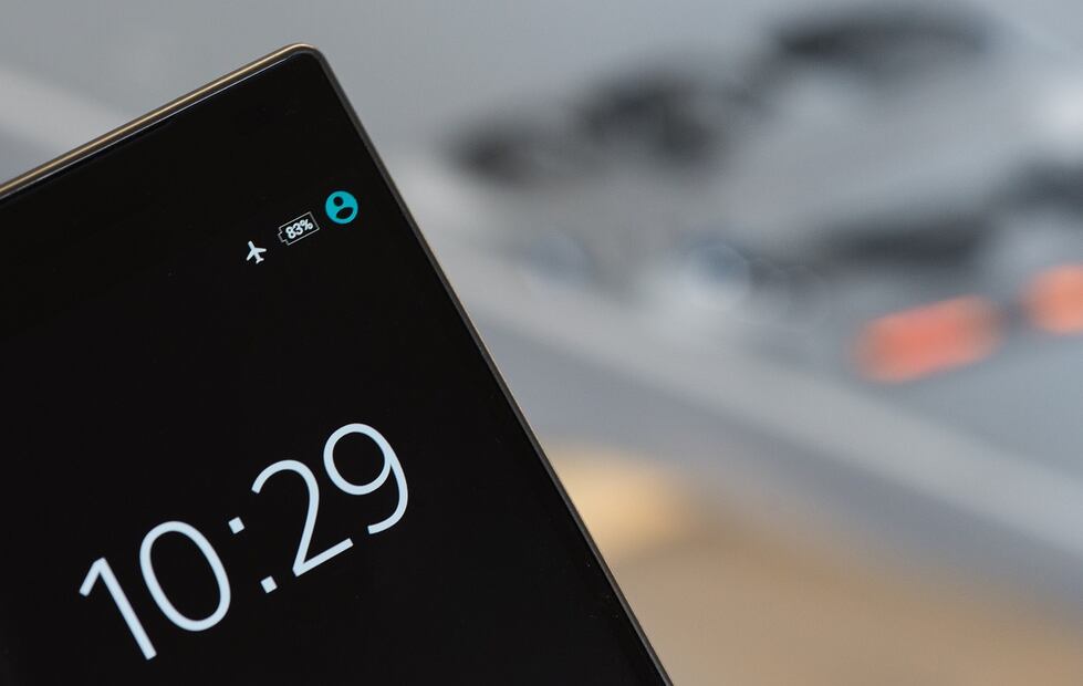 Por esta razón recomiendan cargar tu celular en modo avión. Foto: Pixabay