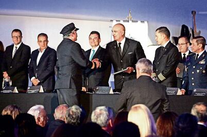 Pilotos reafirman su lucha laboral