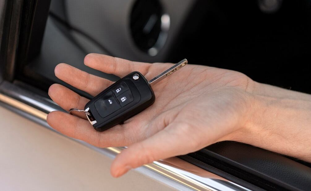 Los sistemas de apertura sin llave no están exentos de ser víctimas de un robo de auto. Foto: Unsplash.
