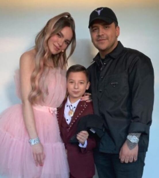 Randy Ortiz aprende de Belinda y pide consejos a Christian Nodal