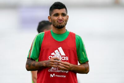 Jesús 'Tecatito' Corona, baja de la Selección Nacional