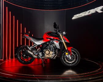 Hero Hunk 250 R: la motocicleta más rápida de su segmento