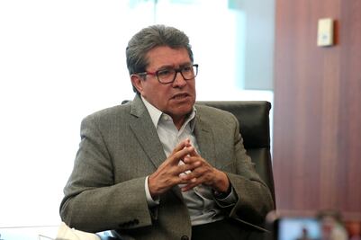 Ricardo Monreal llama a senadores de Morena a respetar veda por revocación de mandato